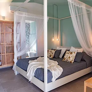 Bed & Breakfast Sole Mare Luna, Lu Lioni